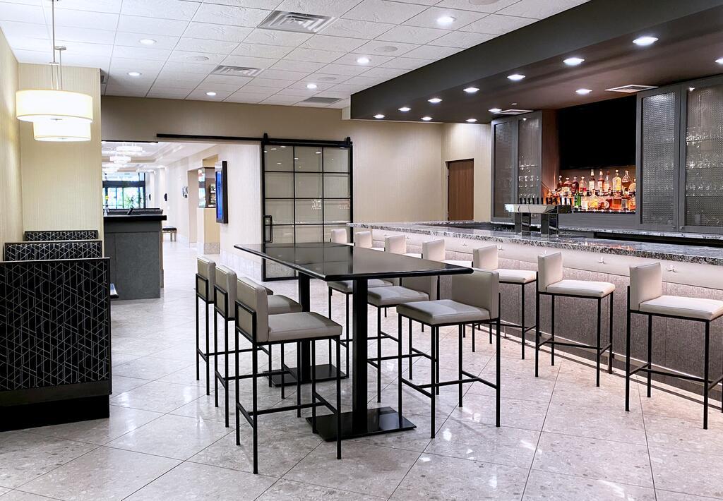 Doubletree By Hilton Downtown Hotel